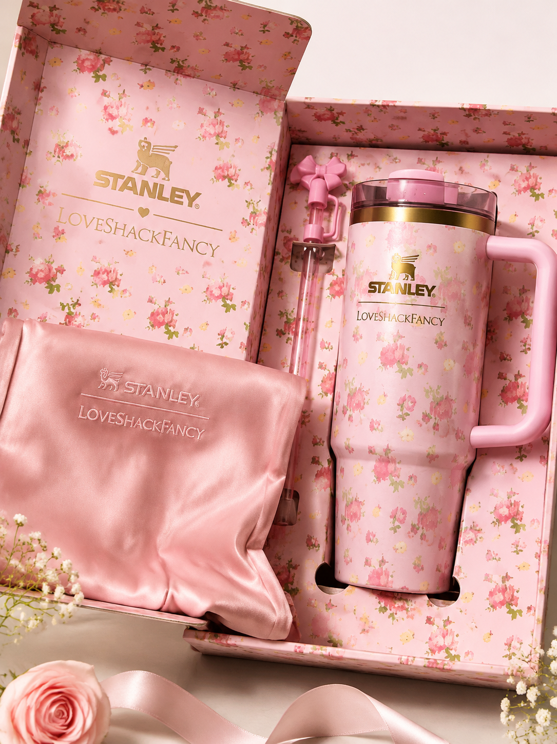 Stanley Quencher H2.0 FlowState 40oz Floral Tumbler Gift Set with Carry Pouch | LoveShackFancy Edition